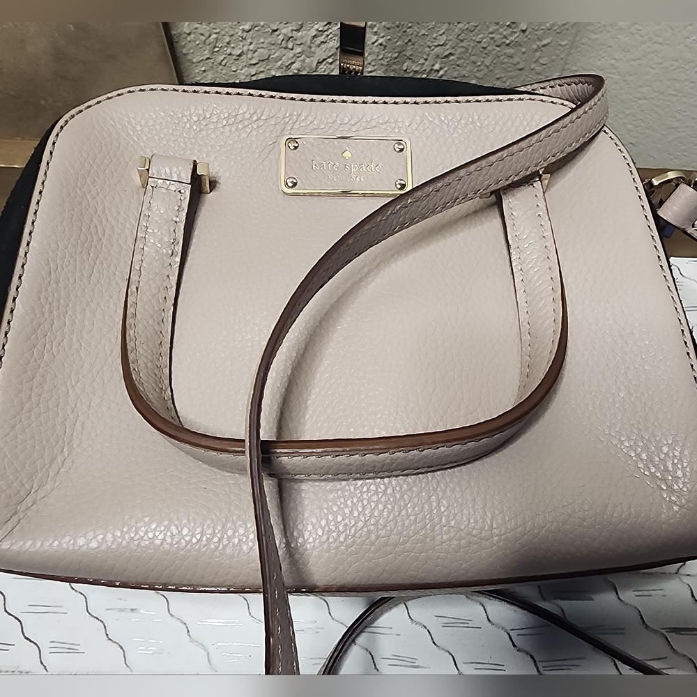 GUC Kate Spade Kay Street Felix Mini Tote Crossbody - Picture 12 of 15